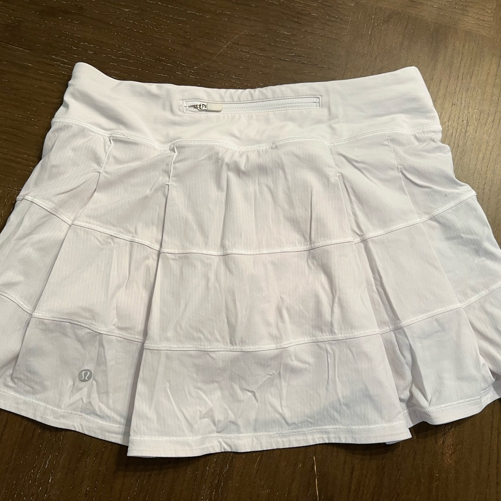 Lululemon Lulu Lemon Pace Rival white tennis skirt size 6 Tall